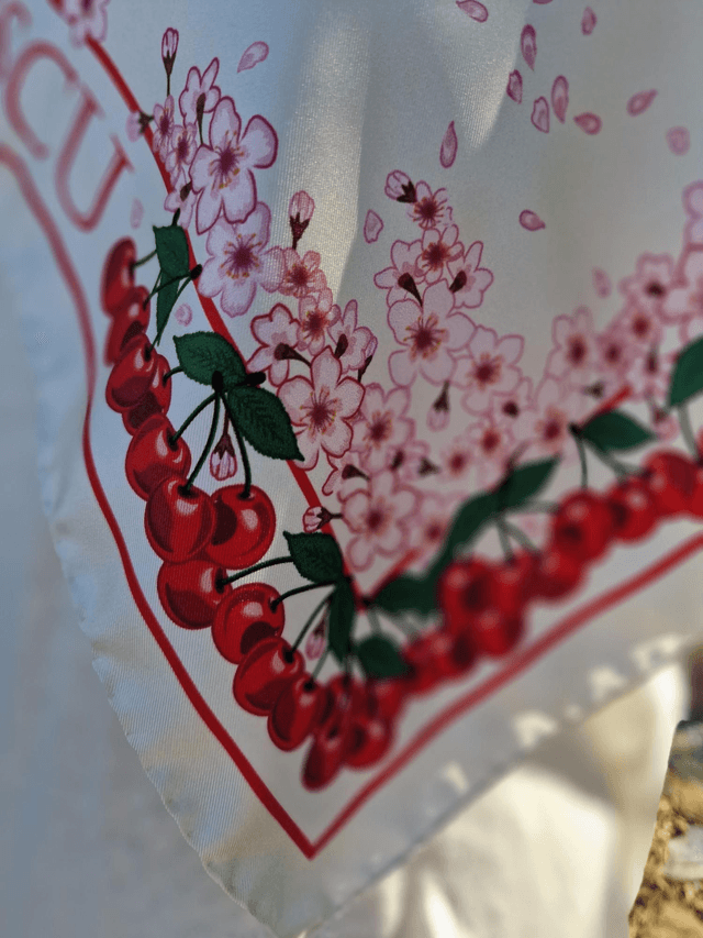 CARRÉ VIERGE À LA CERISE 90