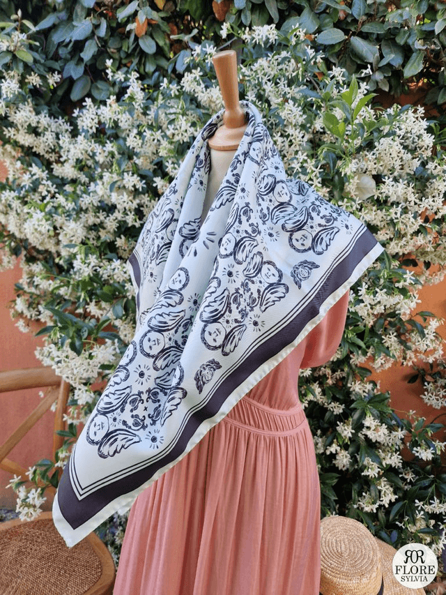 CARRÉ OREZZA 90