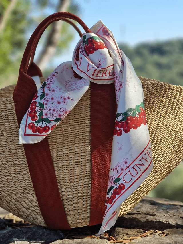 CARRÉ VIERGE À LA CERISE 44